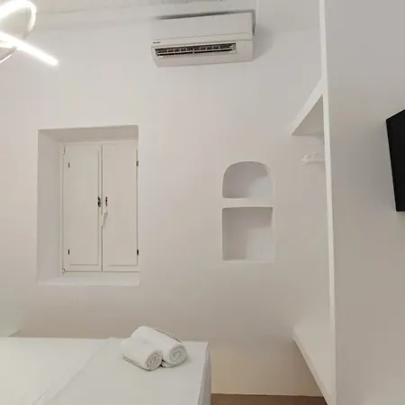 Cozy 1 * Tinos
